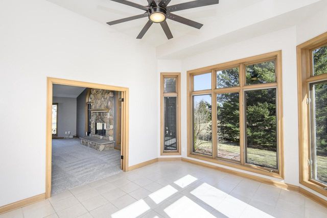 S88W34777 Nesting LANE, Eagle, WI 53119