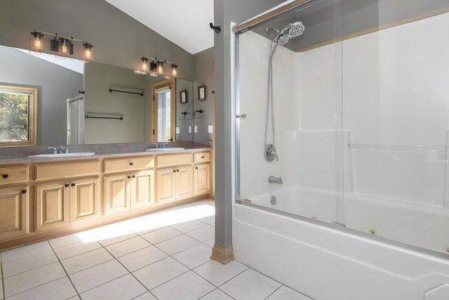 S88W34777 Nesting LANE, Eagle, WI 53119