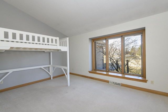 S88W34777 Nesting LANE, Eagle, WI 53119