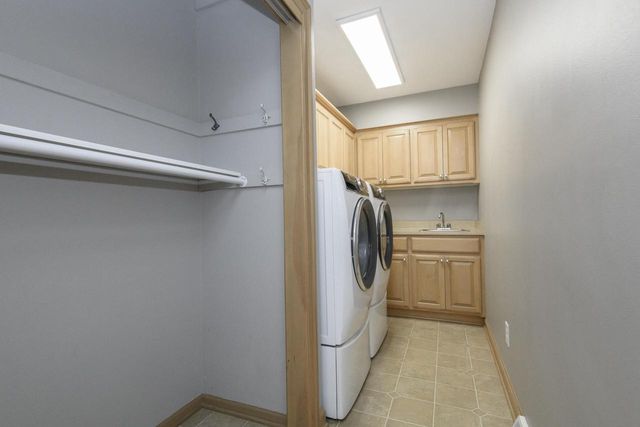 S88W34777 Nesting LANE, Eagle, WI 53119