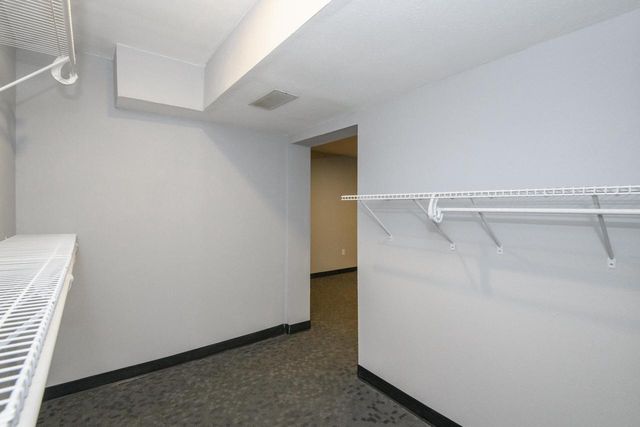 S88W34777 Nesting LANE, Eagle, WI 53119