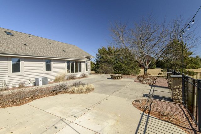 S88W34777 Nesting LANE, Eagle, WI 53119