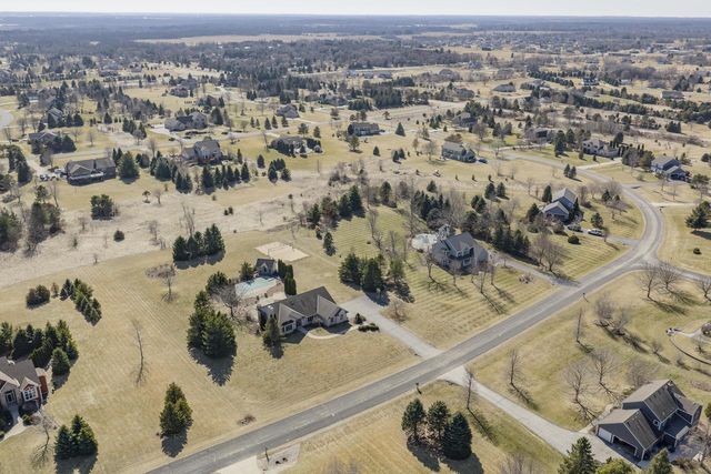S88W34777 Nesting LANE, Eagle, WI 53119