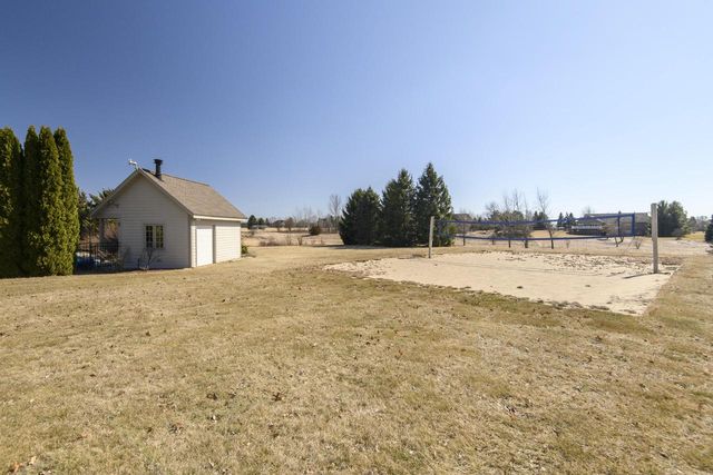S88W34777 Nesting LANE, Eagle, WI 53119