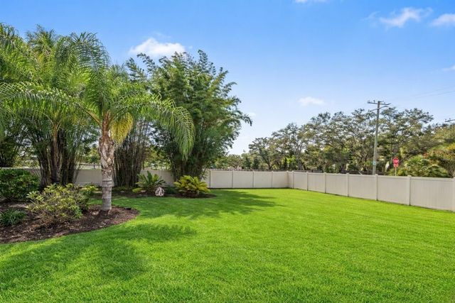 10539 LAGUNA PLAINS DRIVE, Riverview, FL 33578