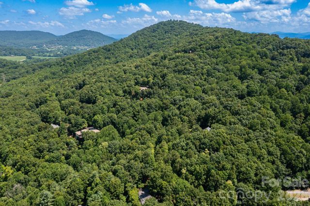 50 Cedar Drive, Mills River, NC 28759