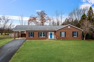 11 INDEPENDENCE DR, Luray, VA 22835