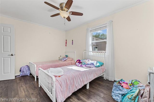 1670 Heritage Drive, Canton, MI 48188