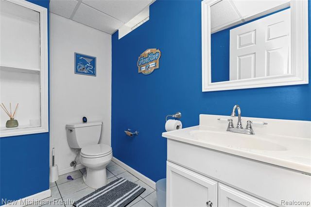 1670 Heritage Drive, Canton, MI 48188