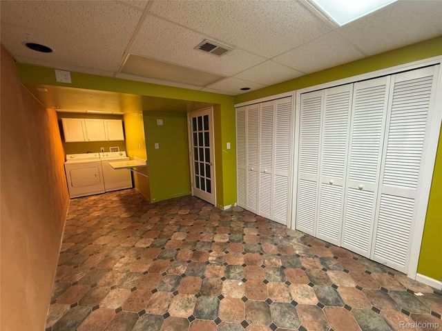 4377 Brighton Drive, Grand Blanc Charter Township, MI 48439