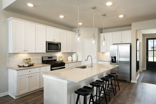 15557 Jake Crossing, San Antonio, TX 78253