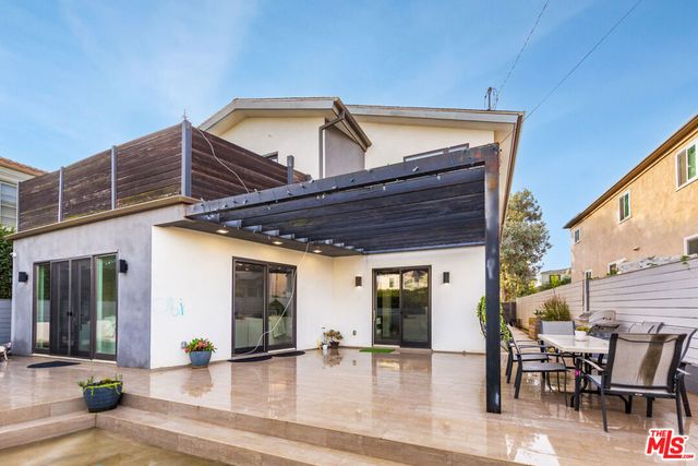 9401 Kirkside Road, Los Angeles, CA 90035