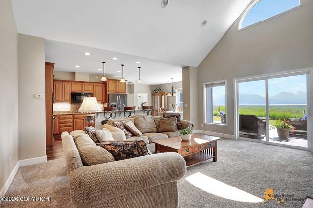 5038 W Pinnacle Ridge Circle, Wasilla, AK 99623