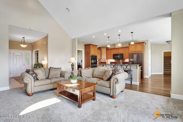 5038 W Pinnacle Ridge Circle, Wasilla, AK 99623
