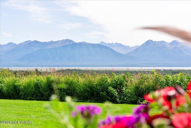 5038 W Pinnacle Ridge Circle, Wasilla, AK 99623