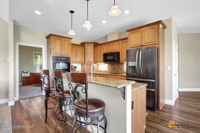 5038 W Pinnacle Ridge Circle, Wasilla, AK 99623