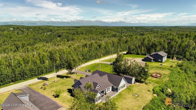5038 W Pinnacle Ridge Circle, Wasilla, AK 99623