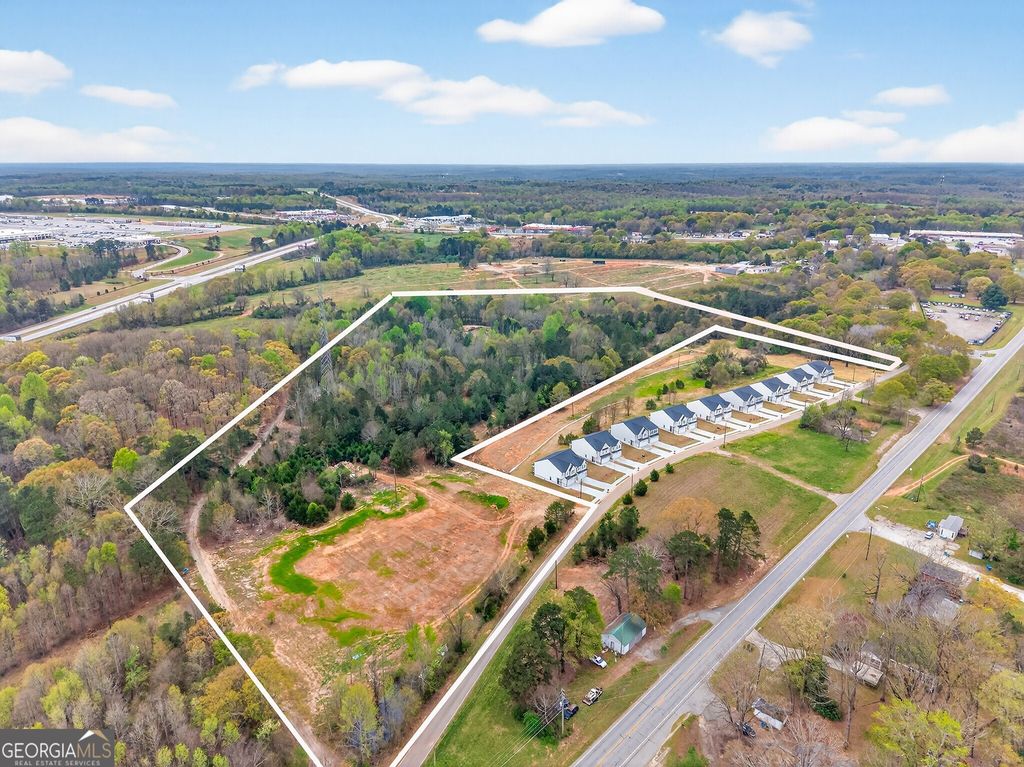 696 530 Madison Street, Commerce, GA 30529 — exterior