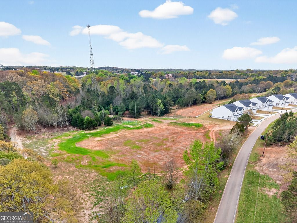696 530 Madison Street, Commerce, GA 30529 — photo 3