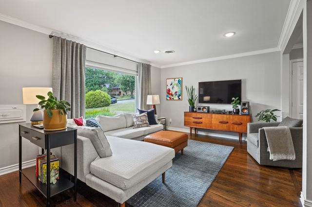 721 Owensons Drive, Dallas, TX 75224