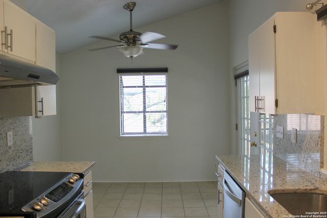 11815 Vance Jackson Rd Apt 301, San Antonio, TX 78230