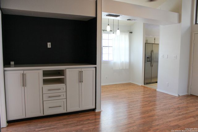 11815 Vance Jackson Rd Apt 301, San Antonio, TX 78230