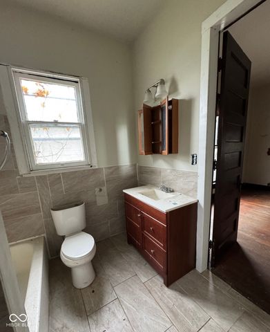 2657 E Riverside Drive, Indianapolis, IN 46208