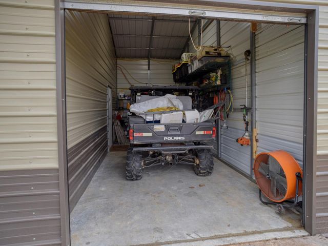 3747 Sparta Field Road, Waelder, TX 78959