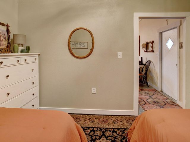 3747 Sparta Field Road, Waelder, TX 78959