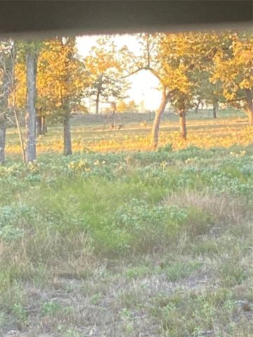 3747 Sparta Field Road, Waelder, TX 78959