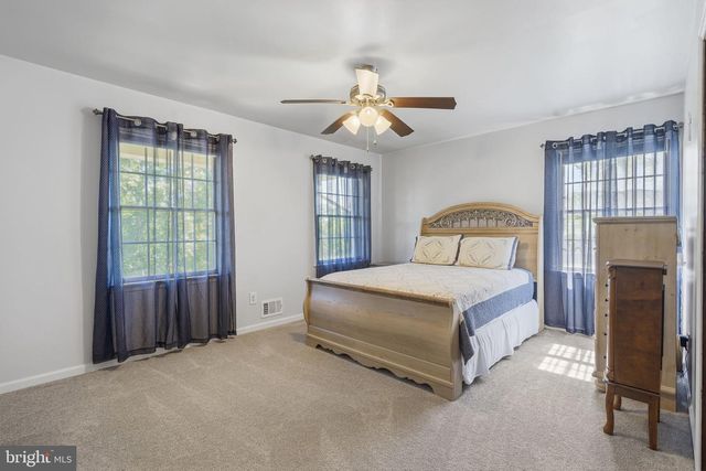 26 ELLISDALE-CROSSWICKS RD, Allentown, NJ 08501