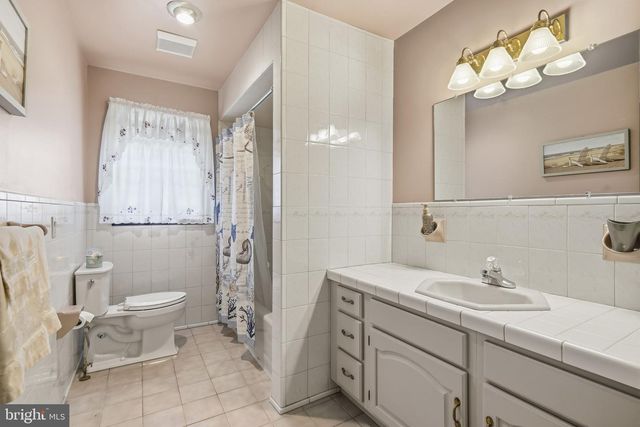 26 ELLISDALE-CROSSWICKS RD, Allentown, NJ 08501