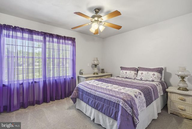 26 ELLISDALE-CROSSWICKS RD, Allentown, NJ 08501