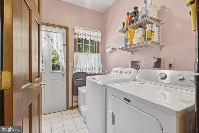 26 ELLISDALE-CROSSWICKS RD, Allentown, NJ 08501
