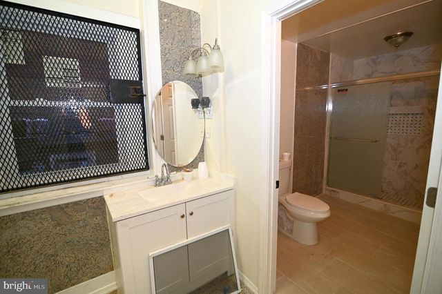 227 E BALTIMORE ST E, Baltimore, MD 21202