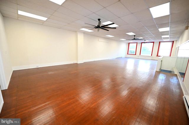 227 E BALTIMORE ST E, Baltimore, MD 21202