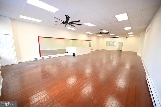 227 E BALTIMORE ST E, Baltimore, MD 21202