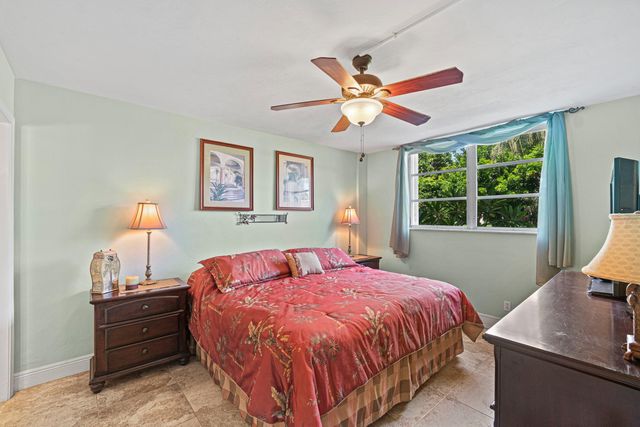 4500 N FEDERAL Highway 160G, Lighthouse Point, FL 33064