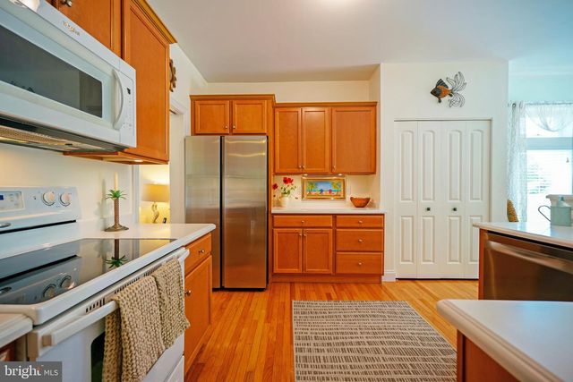 230 MARINA DR, Lewes, DE 19958
