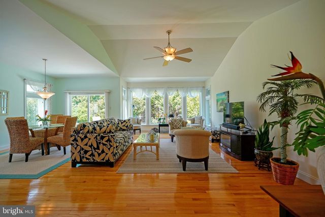 230 MARINA DR, Lewes, DE 19958