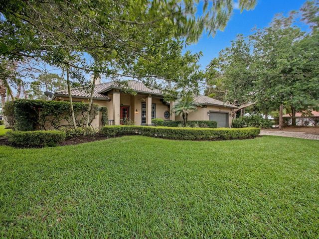 2650 SW Windship Way, Stuart, FL 34997