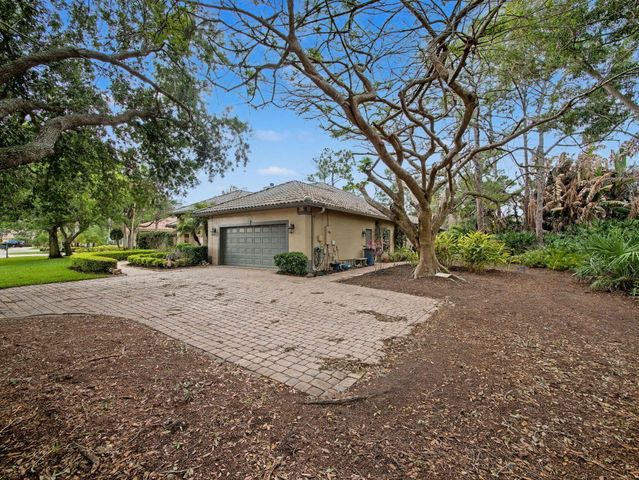 2650 SW Windship Way, Stuart, FL 34997
