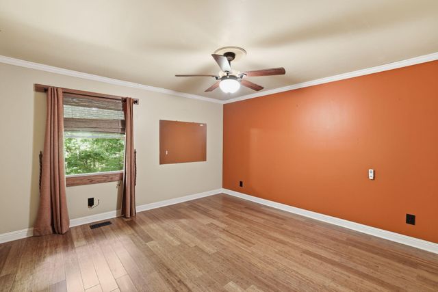 7720 Ridge Bay Drive, Hixson, TN 37343