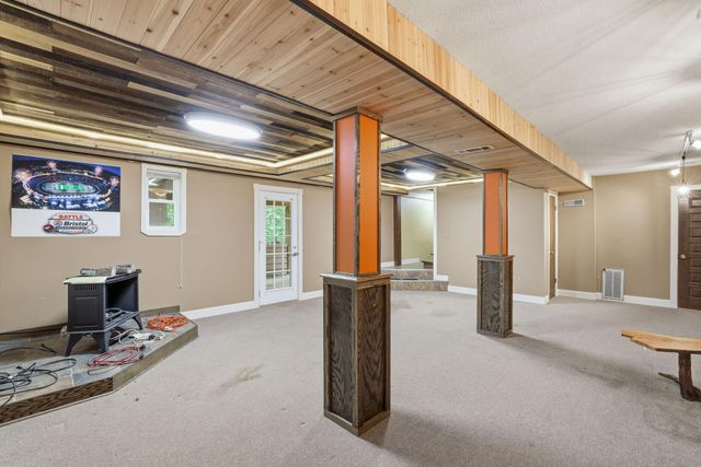 7720 Ridge Bay Drive, Hixson, TN 37343
