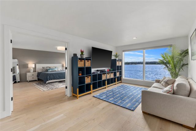 3402 196th Avenue Ct E, Lake Tapps, WA 98391