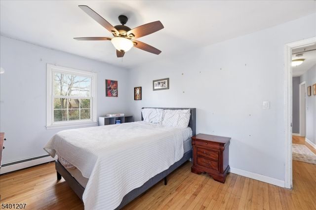 79 Truman Blvd, Oakland Boro, NJ 07436