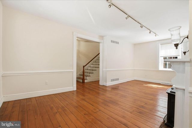 119 S DUKE ST, Lancaster, PA 17602