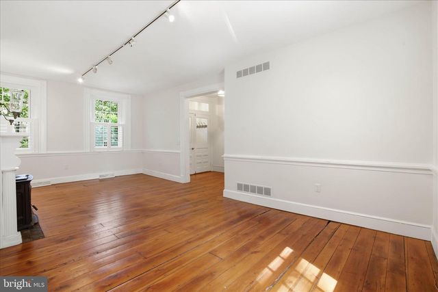119 S DUKE ST, Lancaster, PA 17602