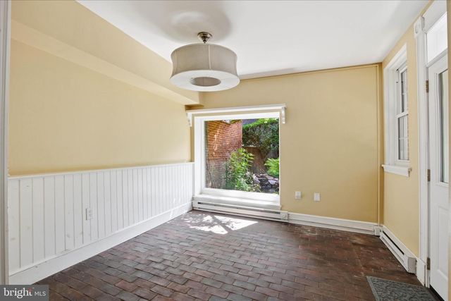 119 S DUKE ST, Lancaster, PA 17602