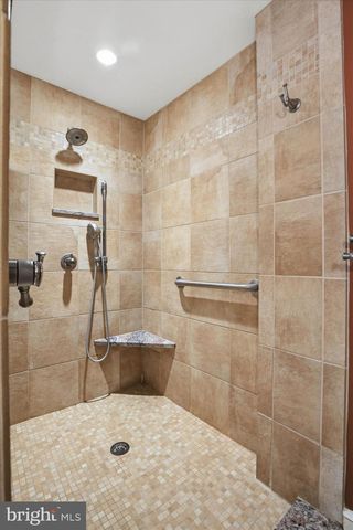 119 S DUKE ST, Lancaster, PA 17602